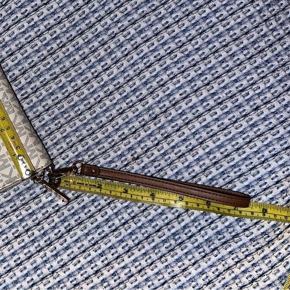 LARGE WALLET Michael Kors Wallet Wristlet logo clutch continental monogram bag - Picture 9 of 17